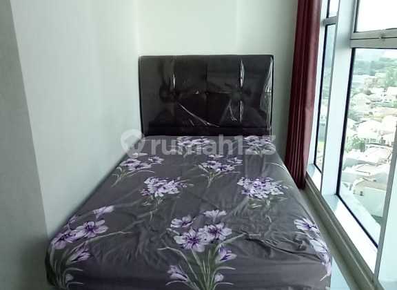 Apartemen Brooklyn 2 BR Furnished View City 2