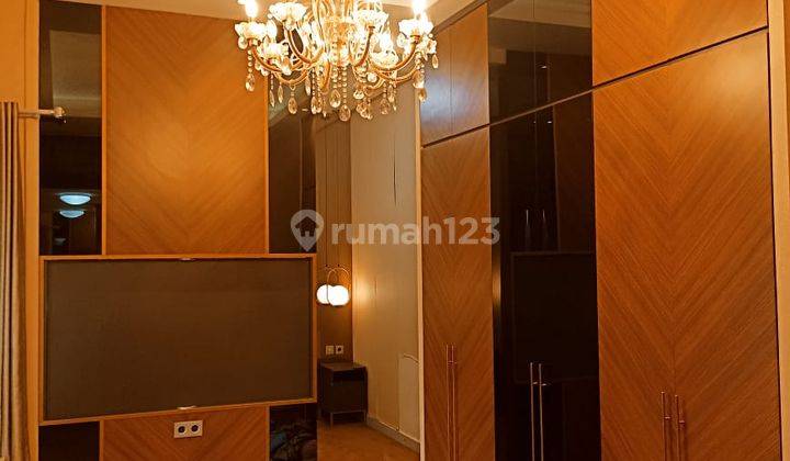 Rumah Cantik 5KT Furnished di Melati Mas  2