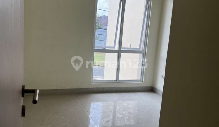 Rumah Bagus 2 Lantai di Gading Serpong, Tangerang 2