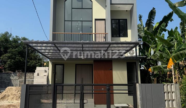 Rumah Baru Lokasi Strategis di Griyaloka BSD, Tangerang Selatan Rumah Baru Lokasi Strategis di Griyaloka BSD, Tangerang Selatan