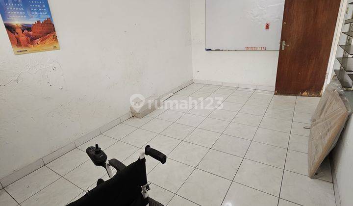 Rumah Bagus 3+1KT di Sunrise Garden, Jakarta Barat 2