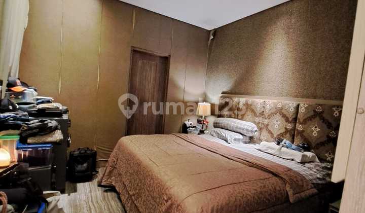 Rumah 2 Lantai Semi Furnished di Nusaloka BSD, Tangerang Selatan
