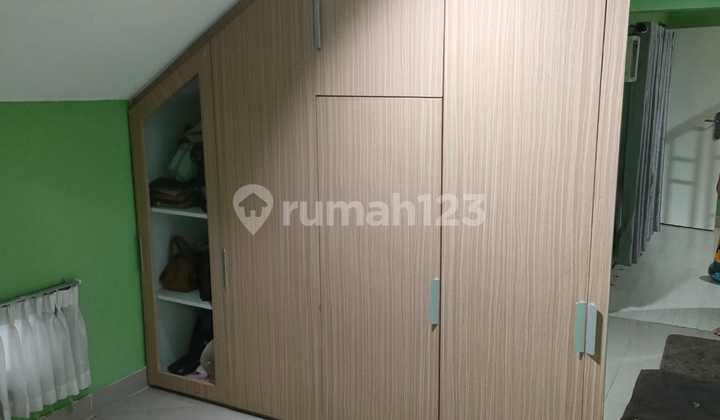 Ready-to-Occupy 1.5-Story House in Aryana Karawaci, Tangerang 2