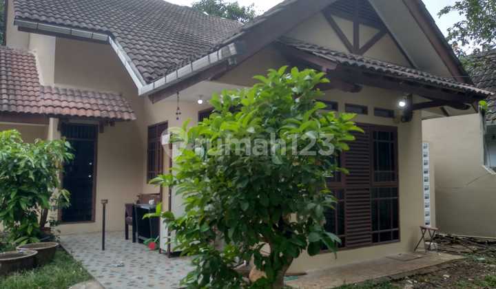 A Serene and Comfortable Home in Giri Loka BSD, South Tangerang A Serene and Comfortable Home in Giri Loka BSD, South Tangerang