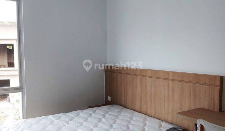 Rumah 2 Lantai Furnished di Cluster Amarillo Gading Serpong 1