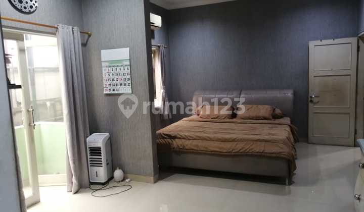 Rumah 2 Lantai di Cluster Beryl Gading Serpong, Tangerang