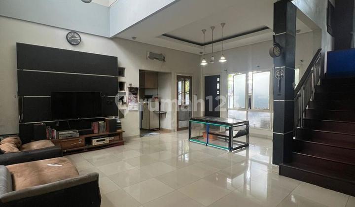Two-Story Corner House in Puspitaloka BSD, South Tangerang 2