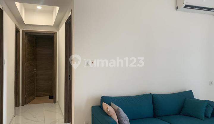 Luxury Sky House BSD Apartment 3 BR City View Near AEON 2