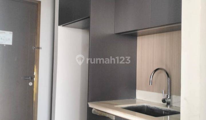 Apartemen Yukata Suites Penthouse 3 BR Semi Furnished 2