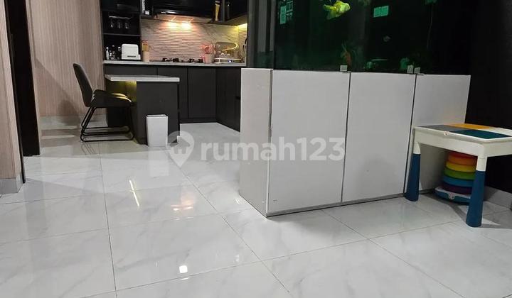 2-Story House in Lavon Swan City, Tangerang 2