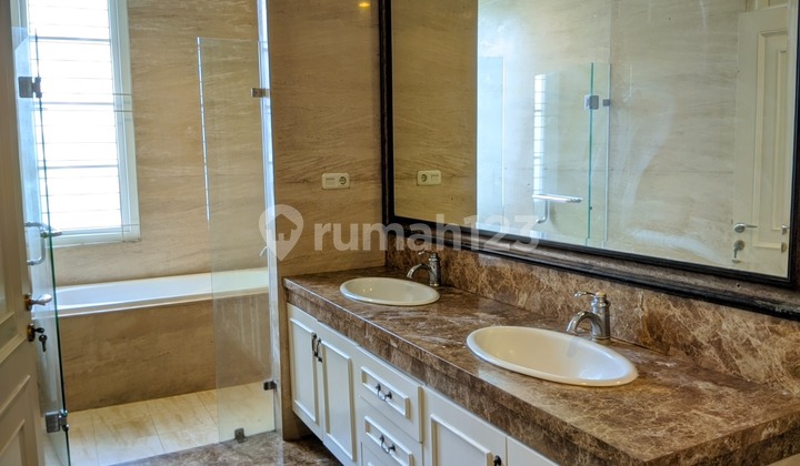 Pondok Indah Megah Kolam Renang Siap Huni Dekat PIM 2 2