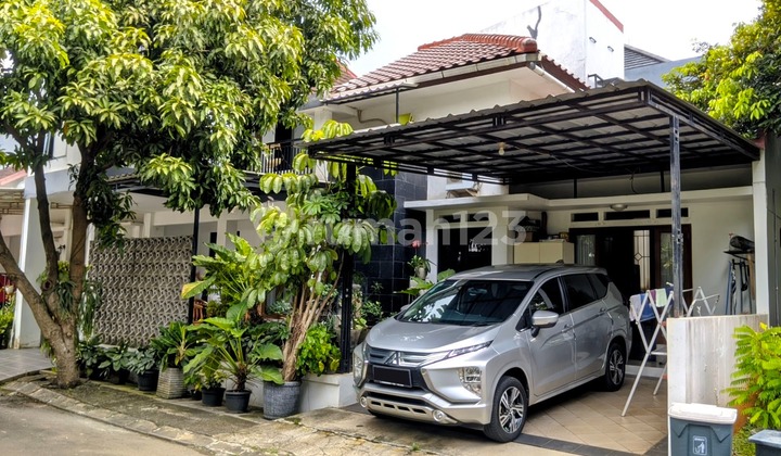 FOR SALE READY-TO-OCCUPY HOUSE IN MAHAGONI PARK BINTARO