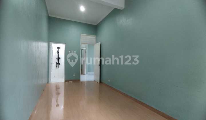 Harga Turun Masih Nego Disewakan Rumah di Rajawali Bintaro 2