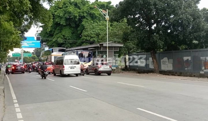 Dijual Tanah Dipinggir Jalan Raya Luas Tanah 1500 'M Dekat Sekolah Polwan Ciputat