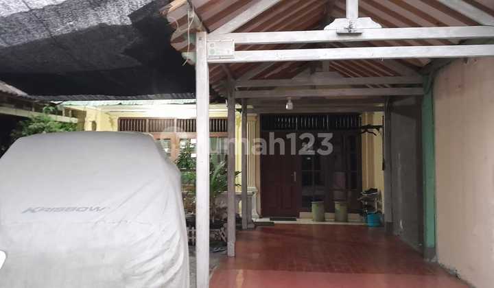 DIJUAL PEJATEN BARAT JAKSEL LUAS TANAH 300m DEKAT RS SIAGA 2