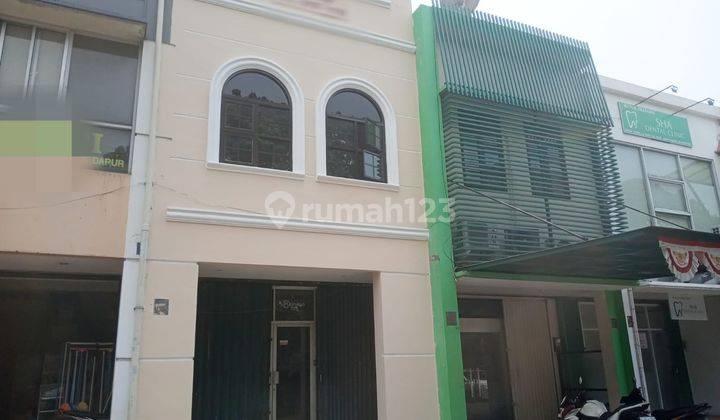 Ruko Emerald Boulevard 3 Lantai Fresh Bagus 1