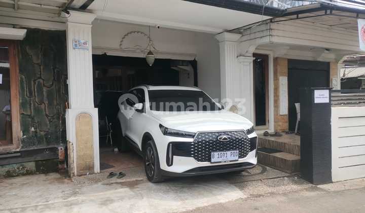 TURUN HARGA! Ciputat Serua Rumah 2,5 Lantai Siap Huni Bagus