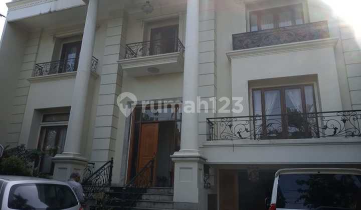 DIJUAL RUMAH DI PONDOK INDAH DEKAT SEKOLAH BAKTI MULYA