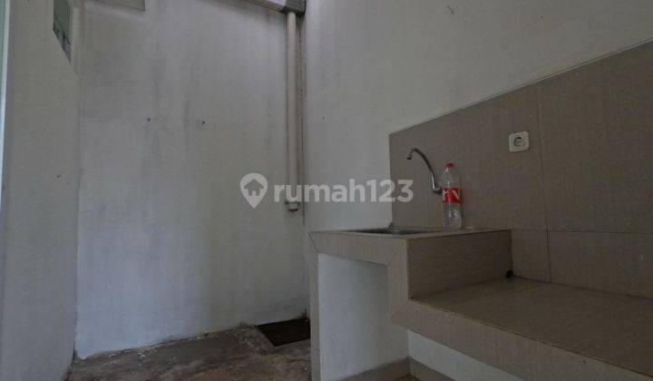 Disewakan rumah 2 lantai D'Cataluna Jababeka Cikarang 8