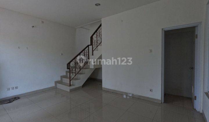 Disewa murah Rumah Towhouse Jababeka Cikarang 10