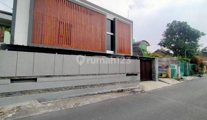 Kost Bangunan Baru Full Furnish Dekat Dengan Caf Estetik Malang 2