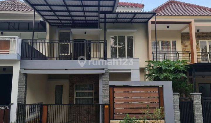 Rumah modern siap huni di Batu panorama Kota Batu 1