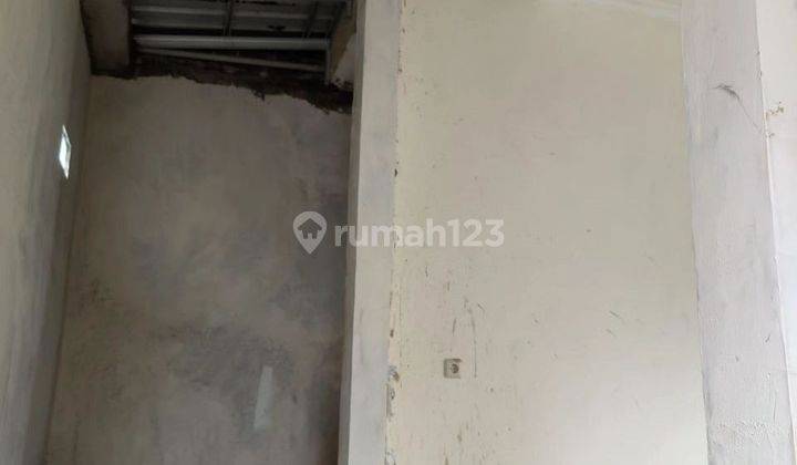 Rumah Murah 2 lantai di Pesanggrahan Kota Batu 2