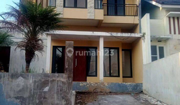 Rumah Murah 2 lantai di Pesanggrahan Kota Batu 1