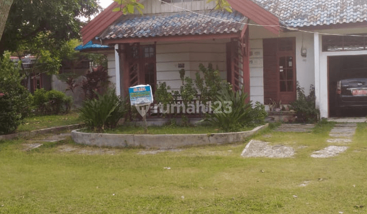 Rumah Huni Bagus Utk Usaha Plus Tanah Luas Asri Di Palangkaraya 1