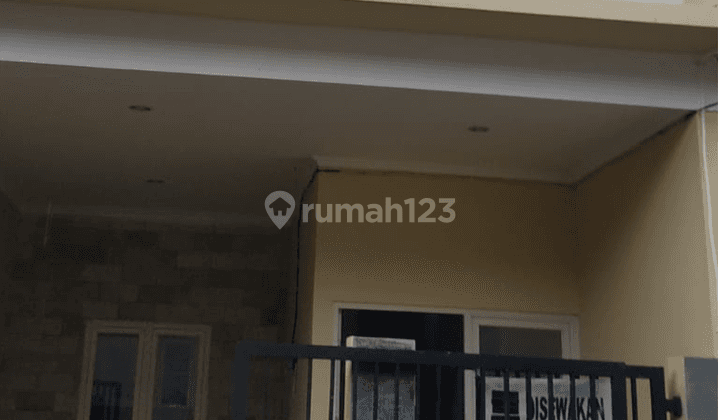 Rumah Desain Minimalis 2lt Multifungsi Aman Tengah Kota Surabaya 1