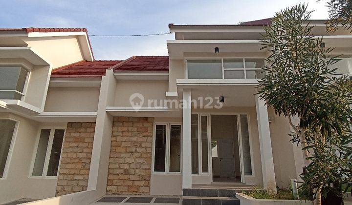 Rumah Minimalis Modern Murah Ready Stock di Mountain Boulevard Malang  2