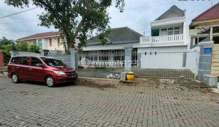 Rumah Kost Luas Strategis Bagus Dan Nyaman di Malang 1