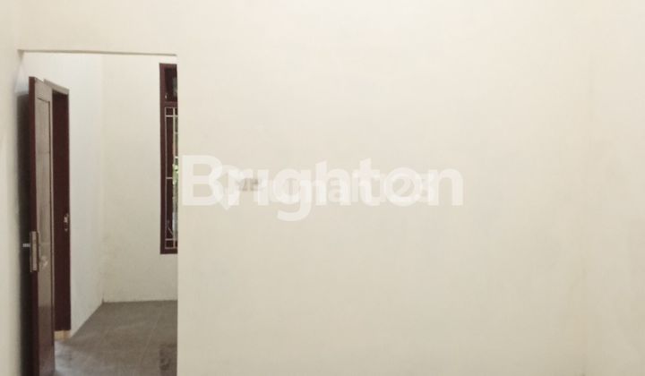 Rumah Cantik dekat Transmart 2