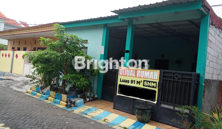 Dekat Pasar Sono Buduran