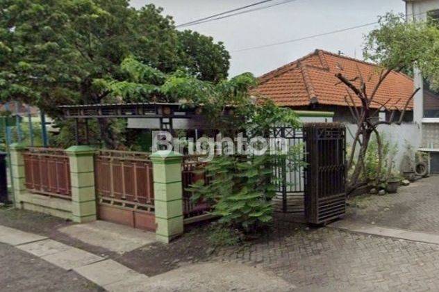 Murah di pinggir jalan raya 1