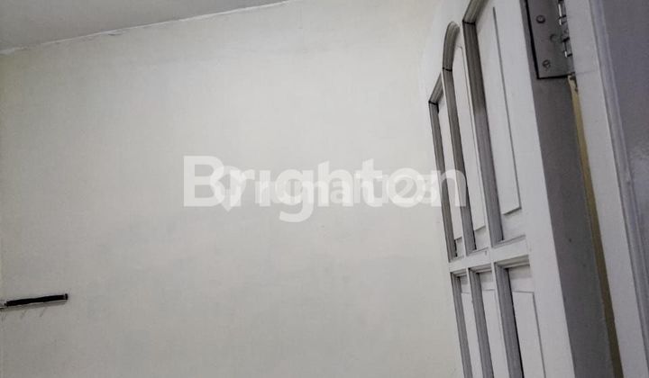 City center, Next to Toll Road 2