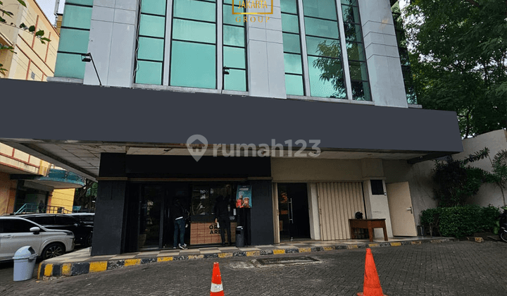 Ruko 3 Lantai Fatmawati Area Komersial Bisa Buat Cafe Resto 2