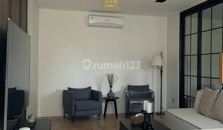 Rumah 3 Lantai Modern Minimalis Dekat Kemang Raya Tb Simatupang 2