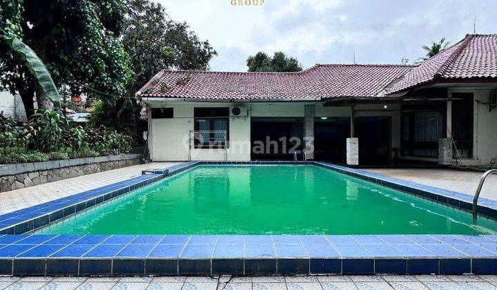 Rumah Lama Asri Luas Tanah 2363m2 Ada Taman Luas Pool 2