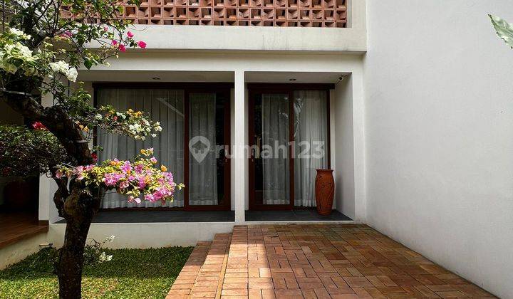 Rumah di Rempoa, Tangerang Selatan 4