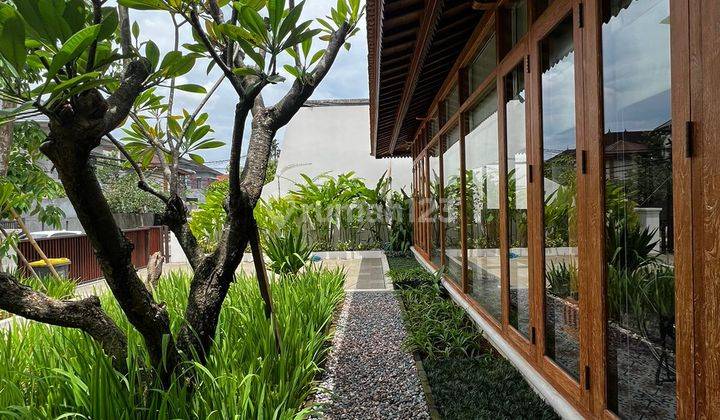 Rumah di Rempoa, Tangerang Selatan 5