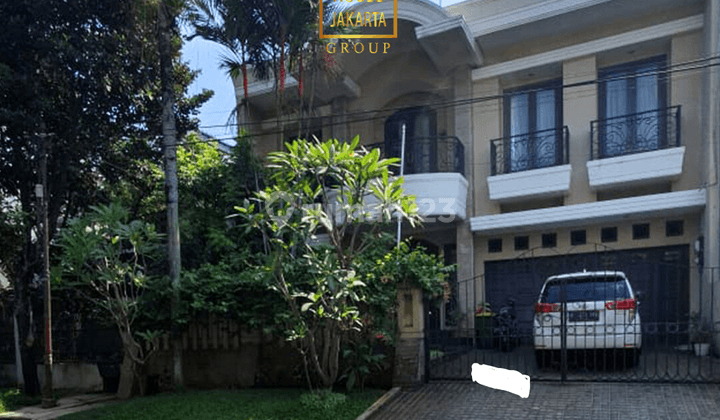 Rumah Pondok Indah New Renovated Ada Pool, Garasi Carport 2