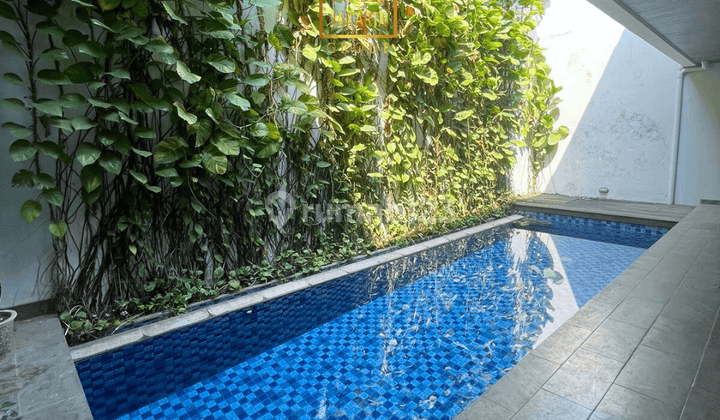 Rumah Kebayoran Baru Prime Area Ada Pool, Garasi Carport 2