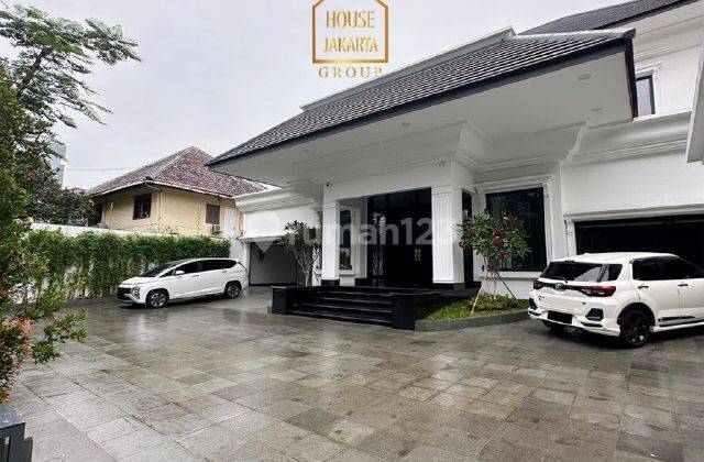 Rumah Modern Klasik di Menteng, Jakarta Pusat 2