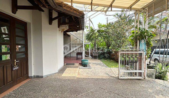 Rumah 2 Lantai Fully Furnished Ada Taman, Garasi Carport 2