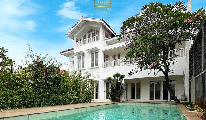 Rumah Cipete 2.5 Lantai Ada Pool, Taman Luas, Garasi Carport 2