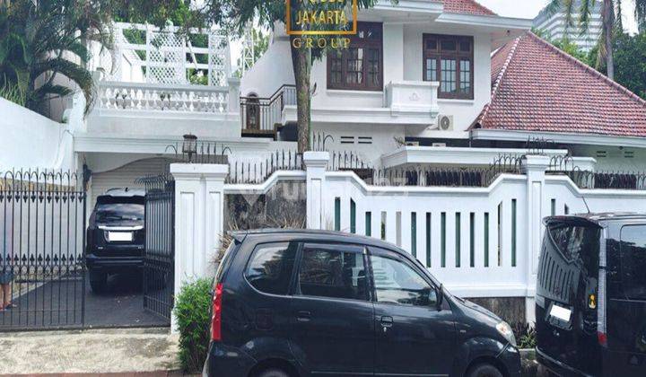 Rumah Menteng 2 Lantai Ada Pool Prime Area Dekat Thamrin 2