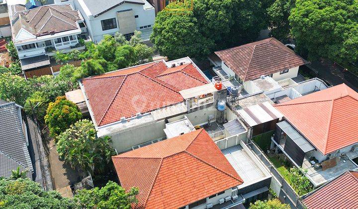 For Rent Rumah 2 Lantai Tropical Ada Pool Taman Luas  2