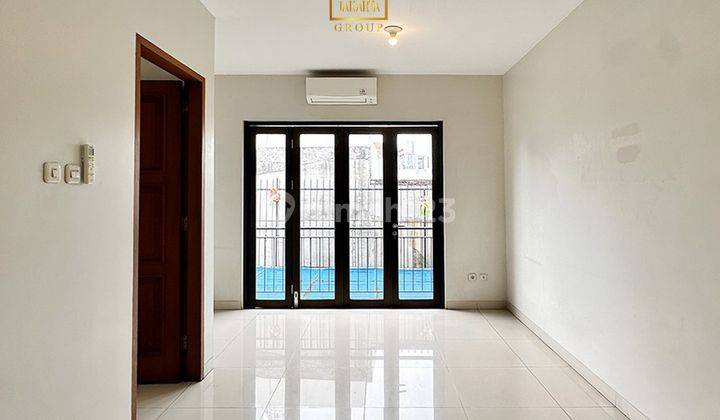 Rumah 2 Lantai Minimalis Semi Furnished Ada Pool Dekat SCBD 2