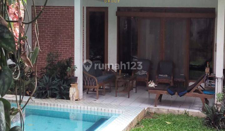 Rumah Cipete Taman Luas, Ada Pool, Garasi & Carport 1